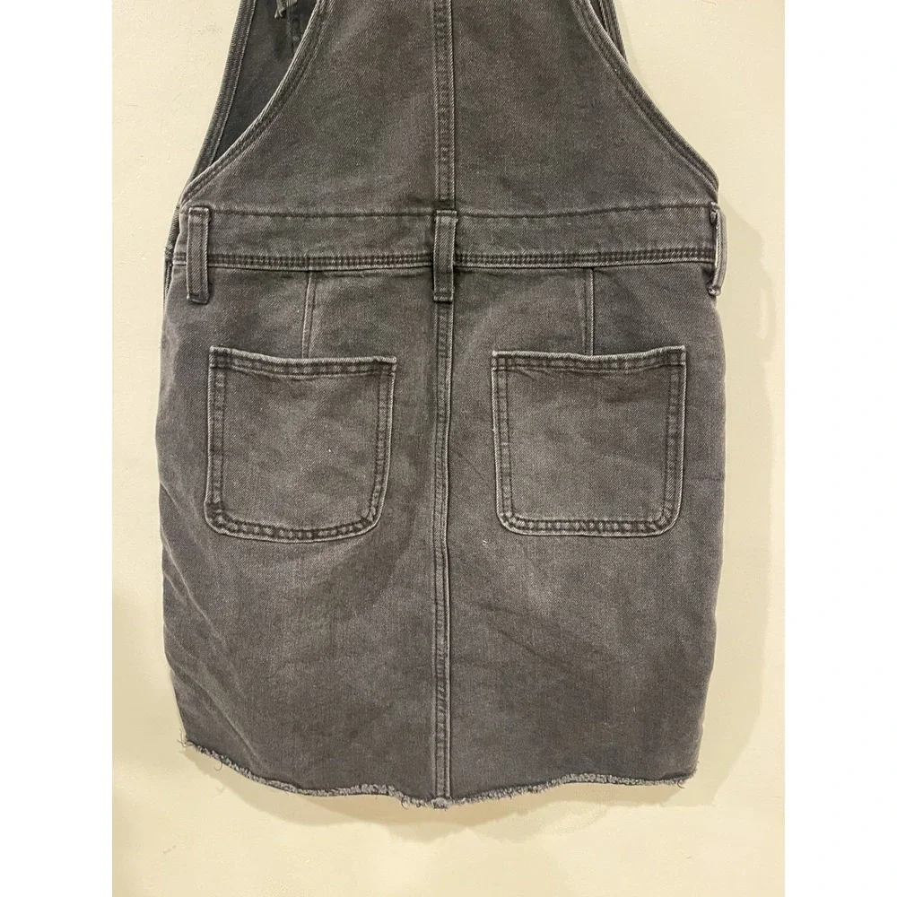 Old Navy overall skirt